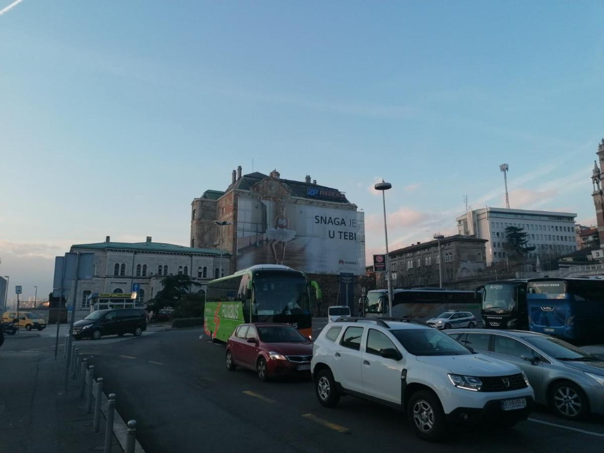 Apartman Zabica Apartment Rijeka Exterior foto